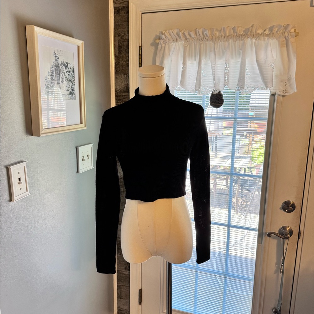 Forever 21 Cropped Mock Turtleneck SZ SM